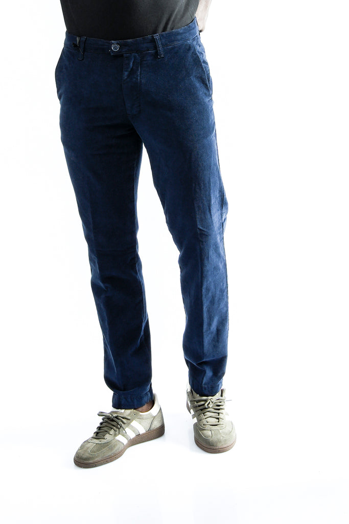  MI2755 BLU Designers 01 