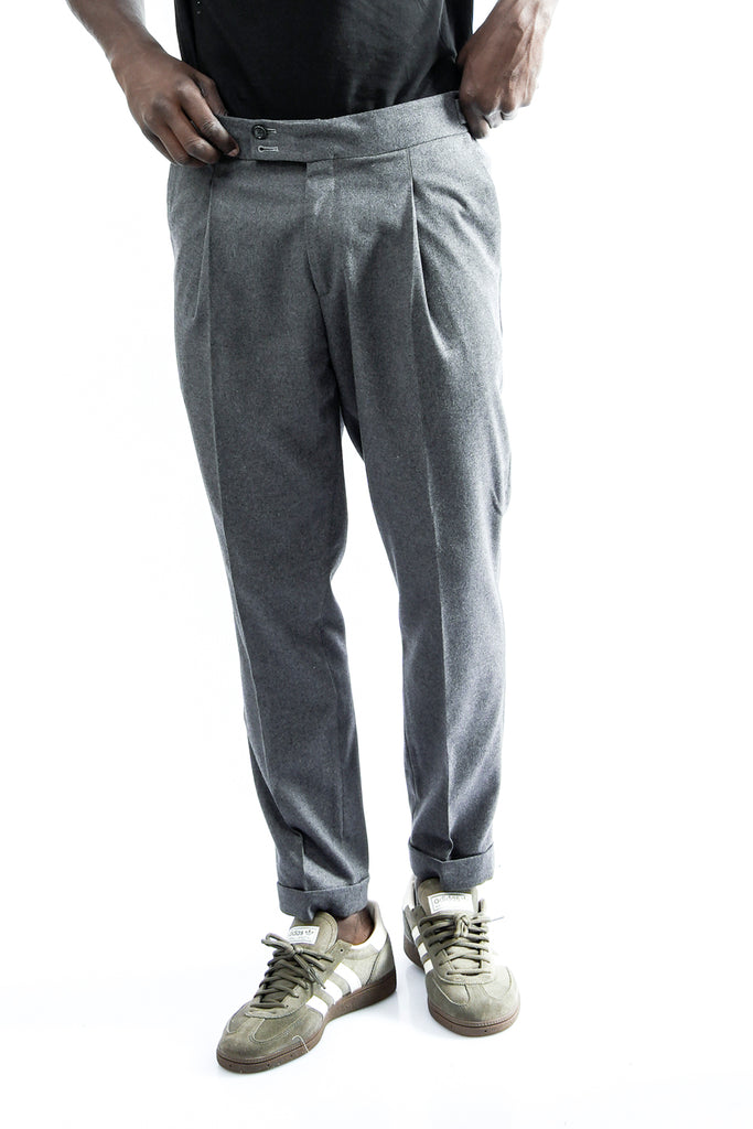  MIS2786 GRIGIO Designers 01 