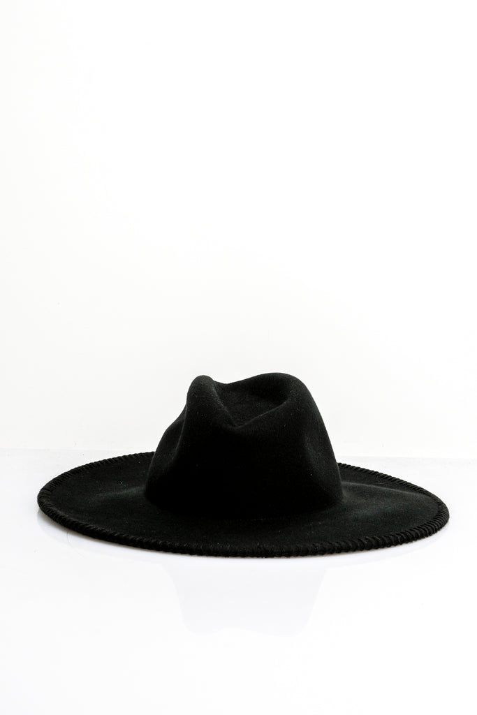 Cappello Donna TERZIO NERO-NERO Sandro Ferrone 