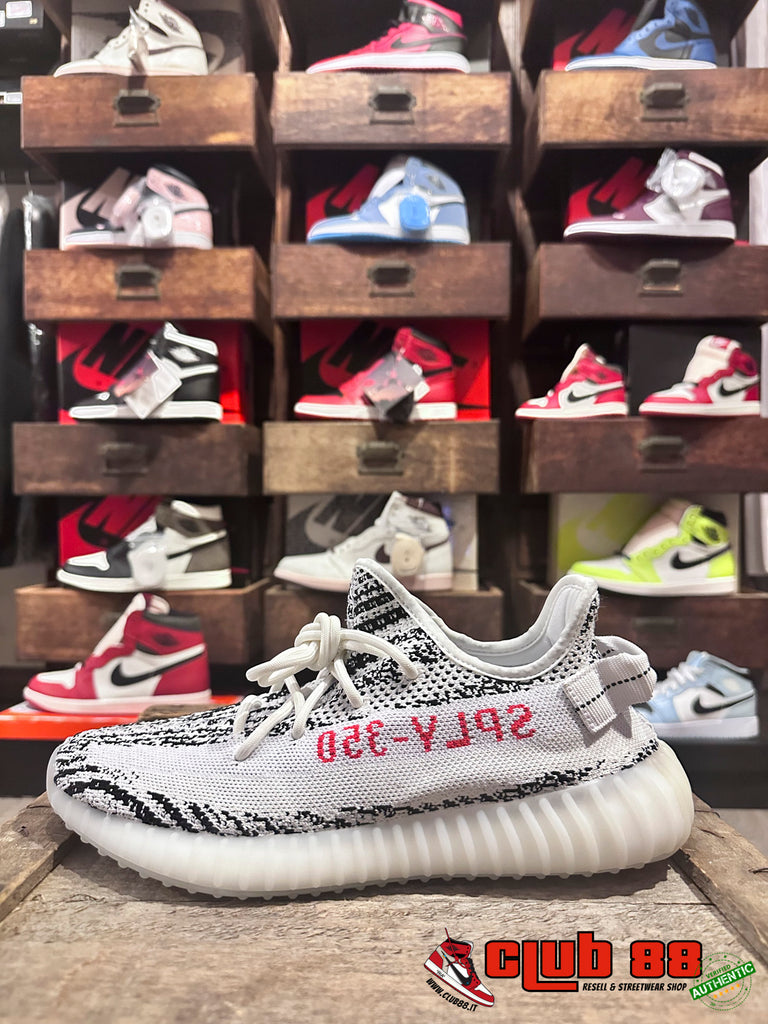 Sneakers Unisex Adidas YEEZY BOOST 350 V2 CP9654 ZEBRA - TFNY Boutique