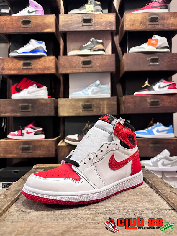 Sneakers Unisex Nike Jordan AIR JORDAN 1 HIGH 555088-161 HERITAGE AIR JORDAN 1 HIGH555088-161 HERITAGE Nike Jordan