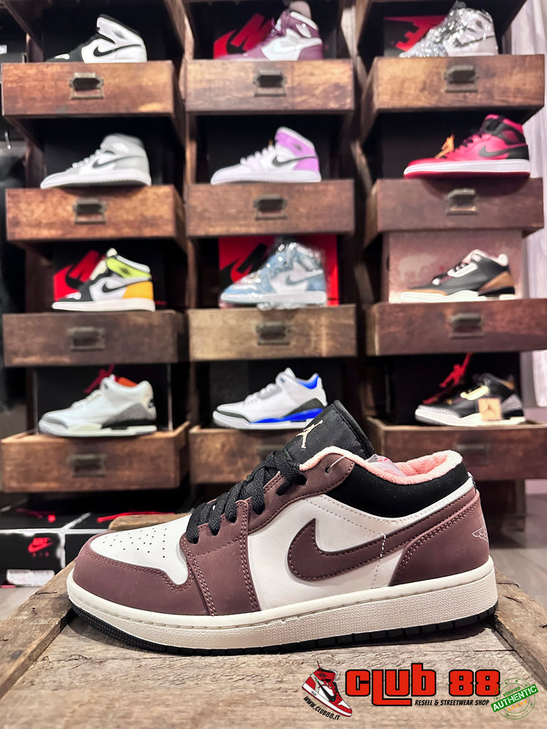 Sneakers Unisex Nike Jordan AIR JORDAN 1 LOW DC6991-200 CRIMSON BLISS AIR JORDAN 1 LOWDC6991-200 CRIMSON BLISS Nike Jordan