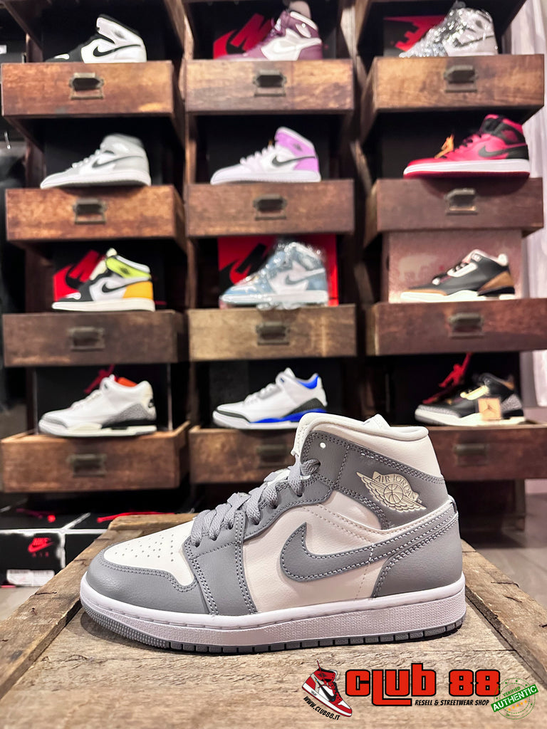 Sneakers Unisex Nike Jordan AIR JORDAN 1 MID BQ6472-115 STEALTH AIR JORDAN 1 MIDBQ6472-115 STEALTH Nike Jordan