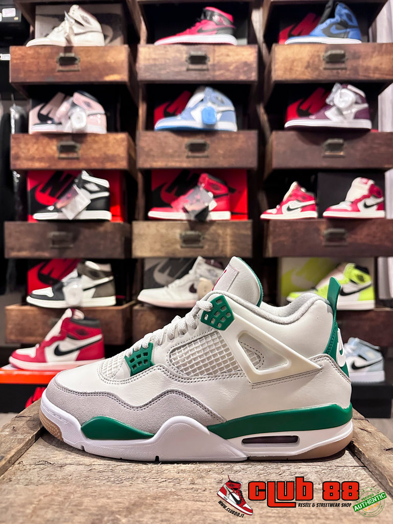 Sneakers Unisex Nike Jordan AIR JORDAN 4 SB DR5415-103 PINE GREEN AIR JORDAN 4SB DR5415-103 PINE GREEN Nike Jordan