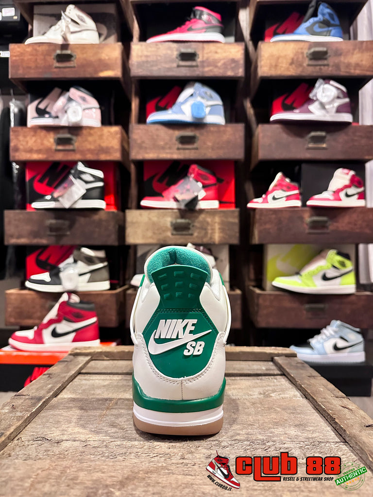 Sneakers Unisex Nike Jordan AIR JORDAN 4 SB DR5415-103 PINE GREEN AIR JORDAN 4SB DR5415-103 PINE GREEN Nike Jordan