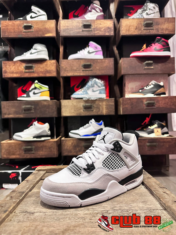 Sneakers Unisex Nike Jordan AIR JORDAN 4 GS 408452-111 MILITARY BLACK AIR JORDAN 4 GS408452-111 MILITARY BLACK Nike Jordan
