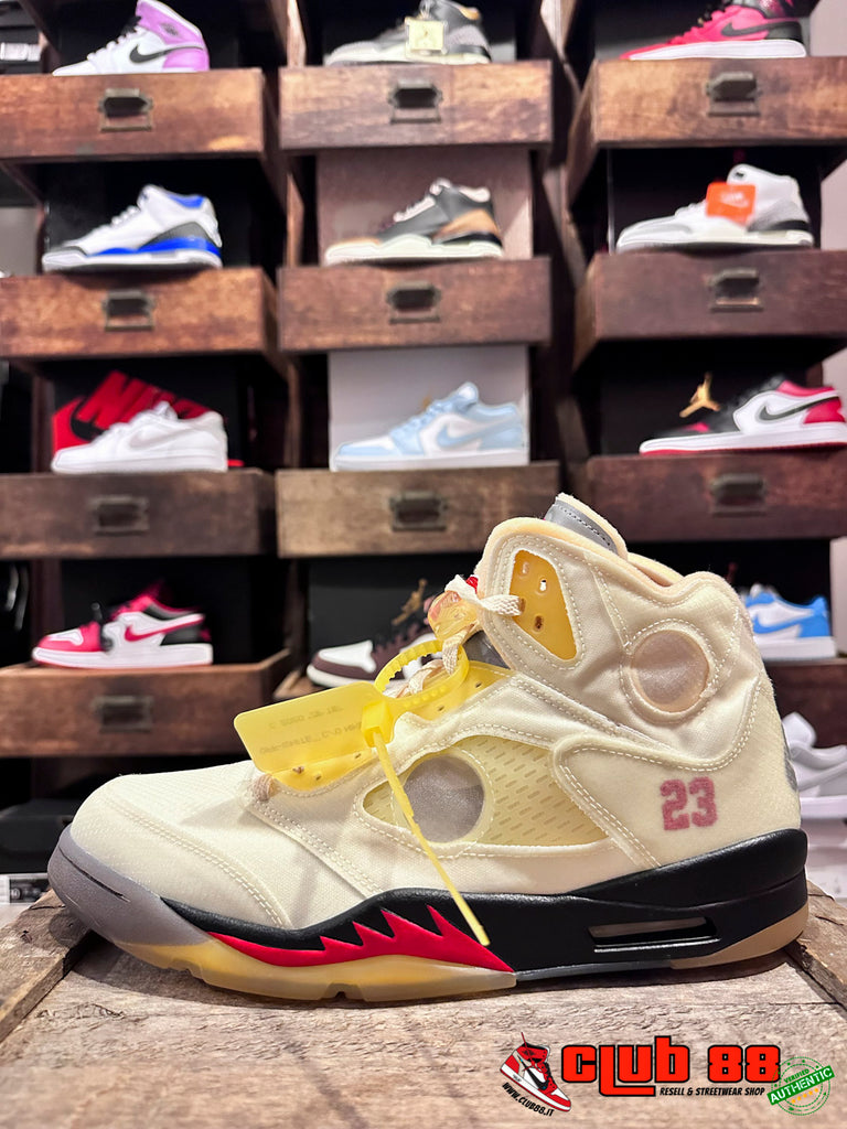 Sneakers Unisex Nike Jordan AIR JORDAN 5 DH8565-100 OFF-WHITE AIR JORDAN 5DH8565-100 OFF-WHITE Nike Jordan