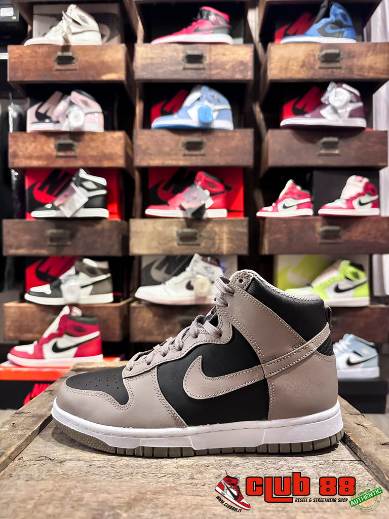 Sneakers Unisex Nike Jordan DUNK HIGH DD1869-002 MOON FOSSIL DUNK HIGHDD1869-002 MOON FOSSIL Nike Jordan