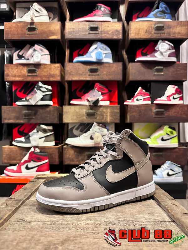 Sneakers Unisex Nike Jordan DUNK HIGH DD1869-002 MOON FOSSIL DUNK HIGHDD1869-002 MOON FOSSIL Nike Jordan