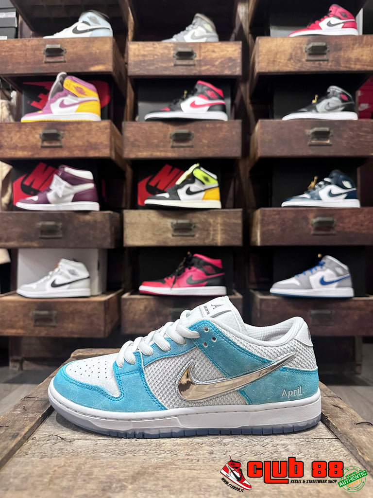 Sneakers Unisex Nike Jordan DUNK LOW SB FD2562-400 APRIL DUNK LOW SBFD2562-400 APRIL Nike Jordan