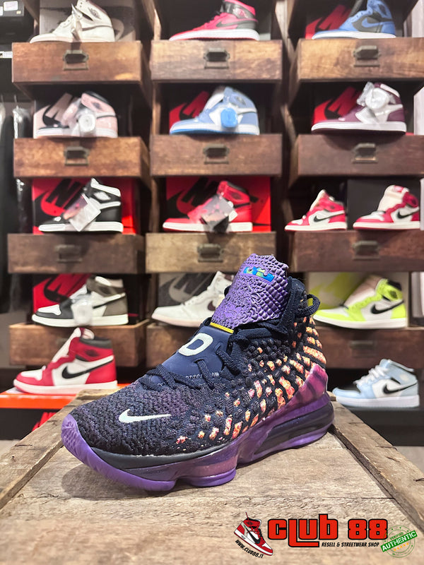 Sneakers Unisex Nike Jordan LEBRON 17 CD5050-400 MONSTARS LEBRON 17CD5050-400 MONSTARS Nike Jordan
