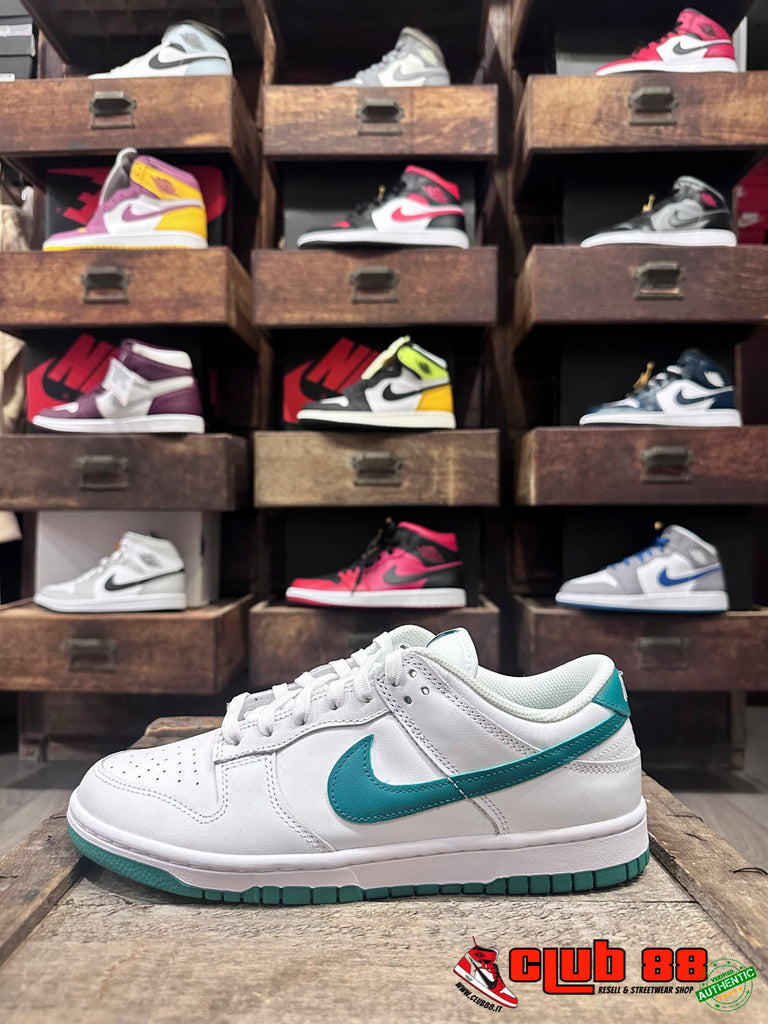 Sneakers Unisex Nike Jordan DUNK LOW DD1503-112 WHITE GREEN - TFNY Boutique