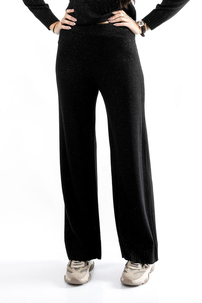  XW001165 AF16181 MC026 Armani Exchange 