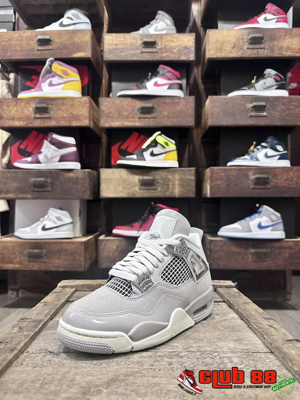 Nike Jordan AIR JORDAN 4AQ9129-001 FROZEN MOMENT