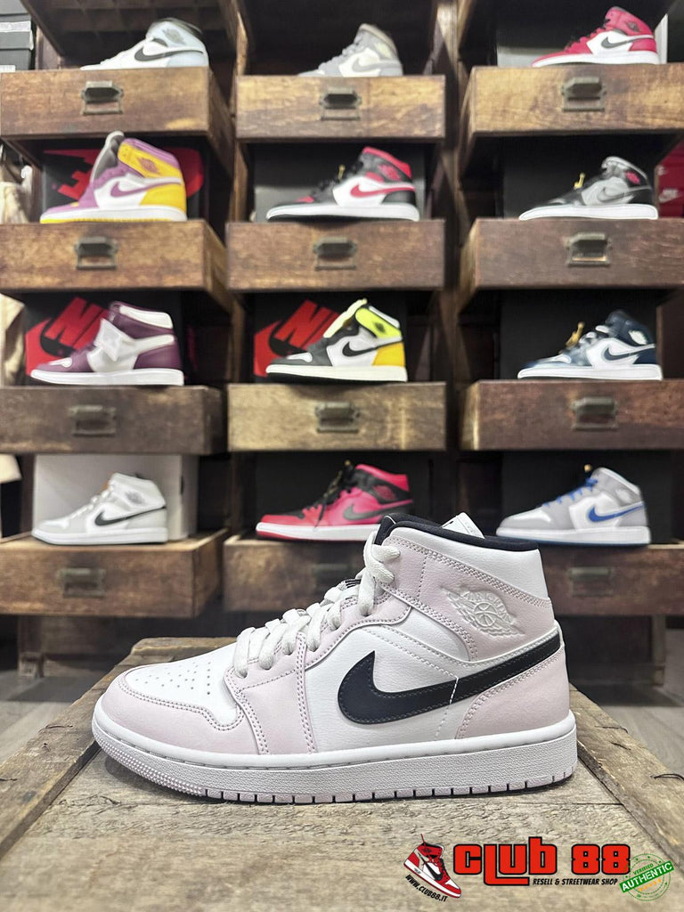 Nike Jordan AIR JORDAN 1 MIDBQ6472-500 LIGHT VIOLET