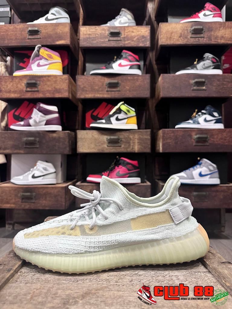 Sneakers Unisex Adidas YEEZY BOOST 350 V2 EG7491 HYPERSPACE - TFNY Boutique